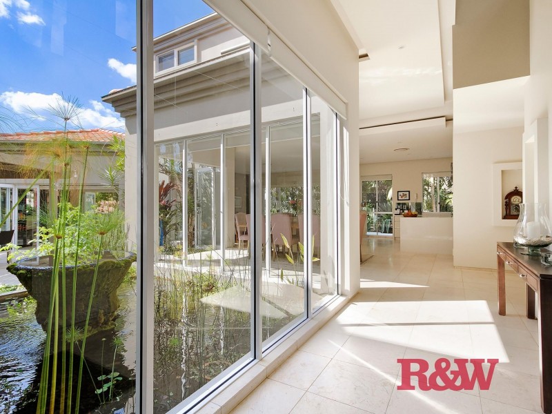 734/61 Noosa Springs Drive, Noosa Heads QLD 4567