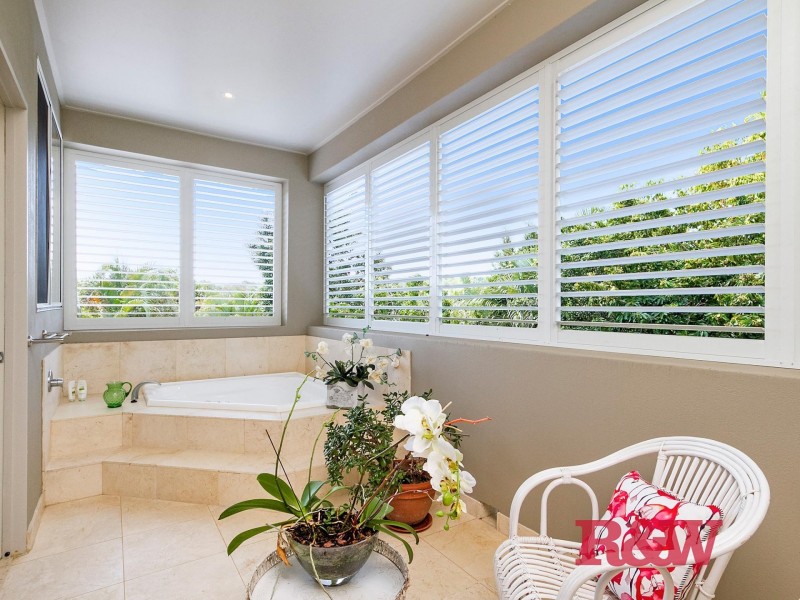 734/61 Noosa Springs Drive, Noosa Heads QLD 4567