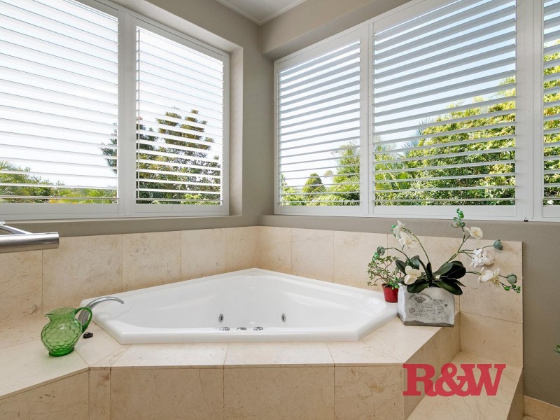 734/61 Noosa Springs Drive, Noosa Heads QLD 4567