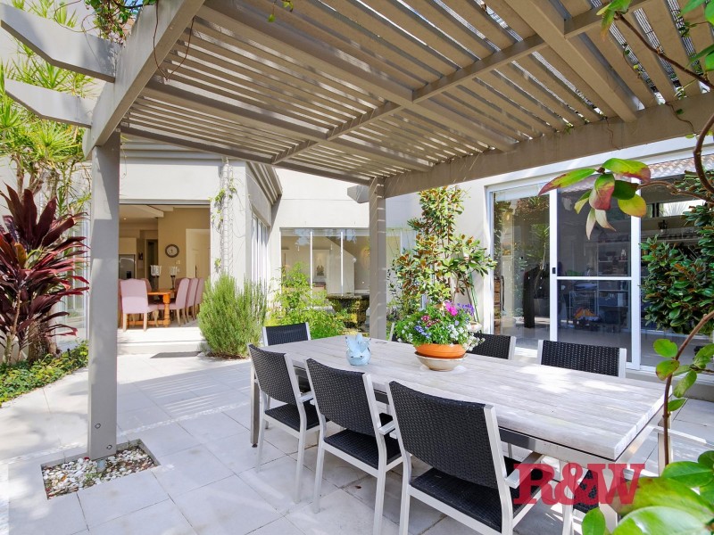 734/61 Noosa Springs Drive, Noosa Heads QLD 4567