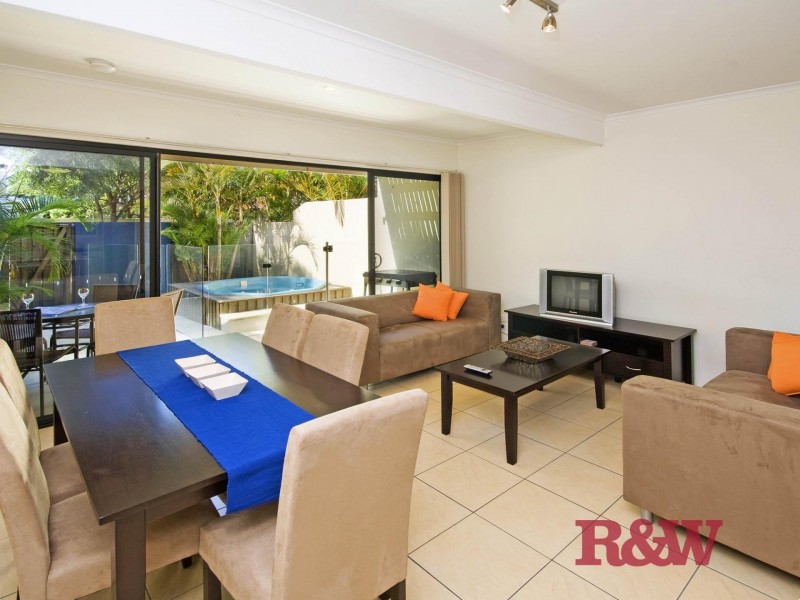 1/61 Noosa Parade, Noosa Heads QLD 4567