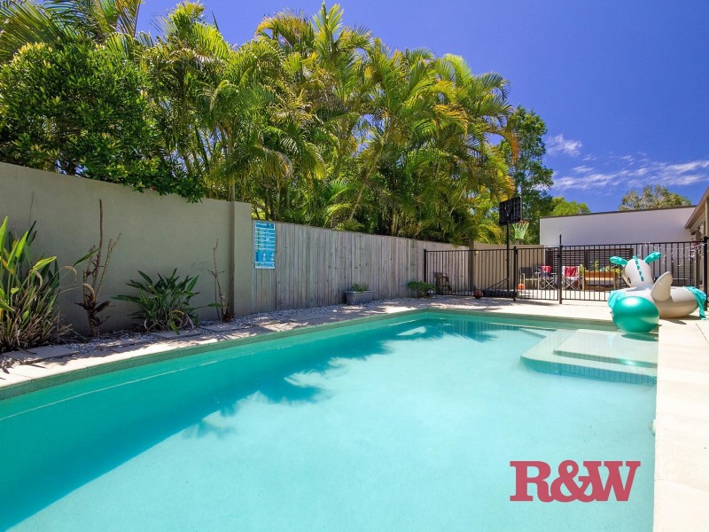 33 Sunset Drive, Noosa Heads QLD 4567