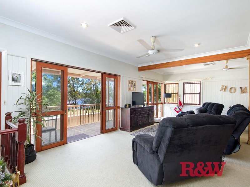 19 Hilton Esplanade, Tewantin QLD 4565