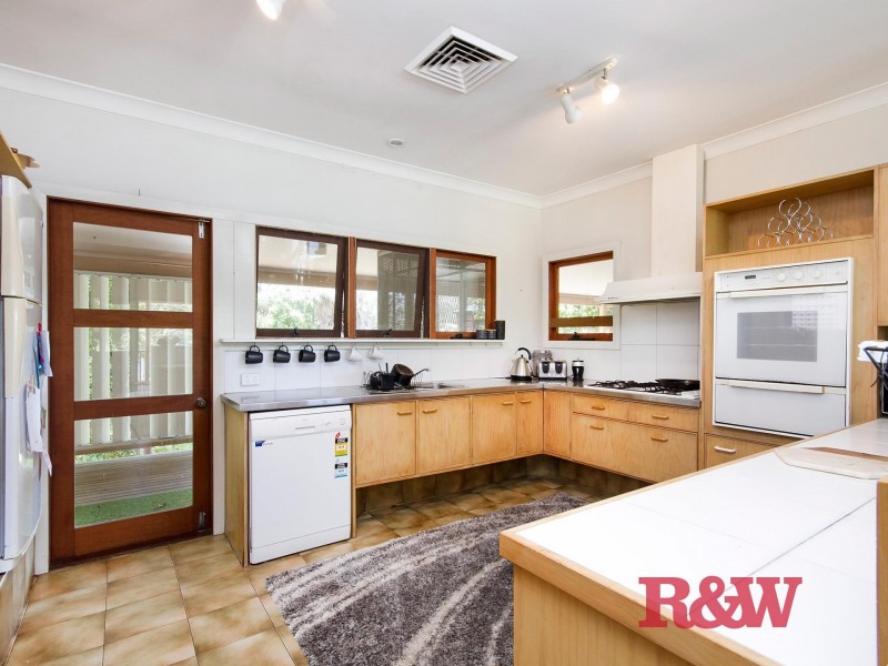 19 Hilton Esplanade, Tewantin QLD 4565