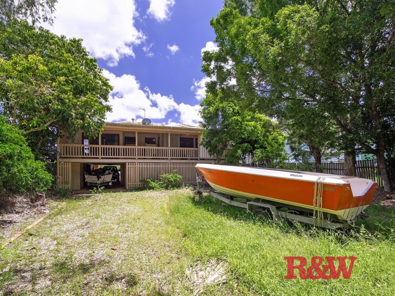 19 Hilton Esplanade, Tewantin QLD 4565