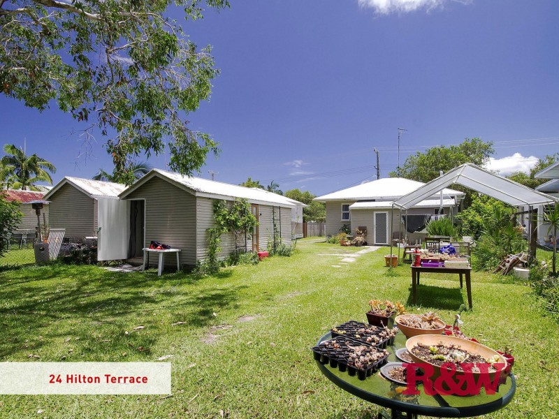 24 and 26 Hilton Terrace, Tewantin QLD 4565