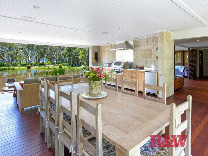 1A ‘Weycoola’ Lake Weyba Drive, Weyba Downs QLD 4562