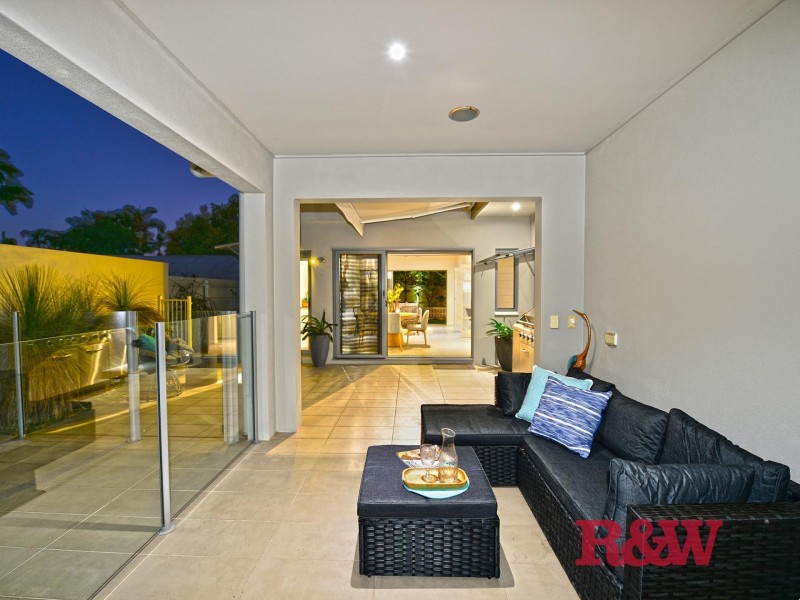 2/31 Nannygai Street, Noosaville QLD 4566