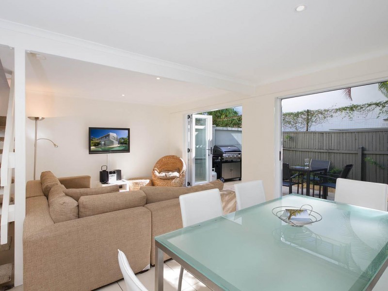 3/25 Noosa Parade, Noosa Heads QLD 4567