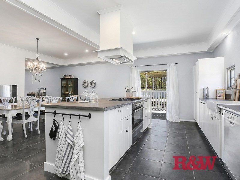 18 Amaroo Place, Cooroibah QLD 4565