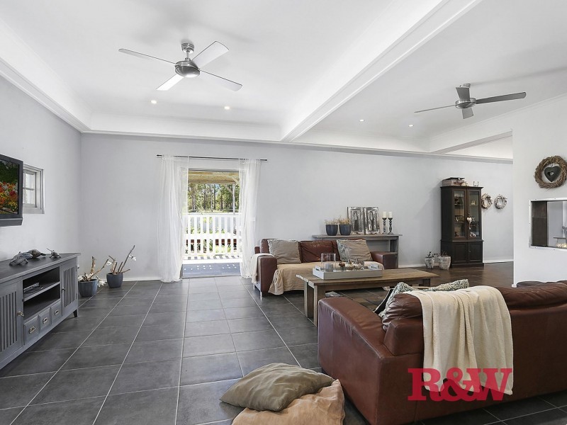 18 Amaroo Place, Cooroibah QLD 4565