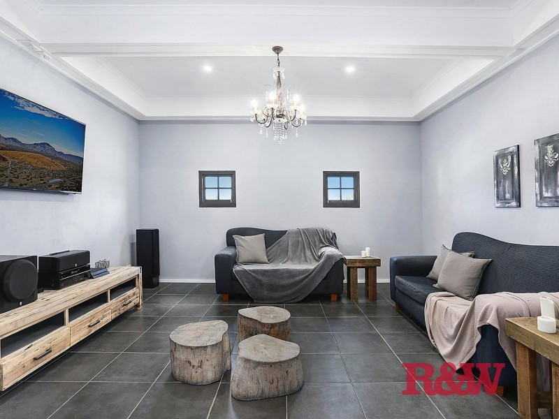 18 Amaroo Place, Cooroibah QLD 4565