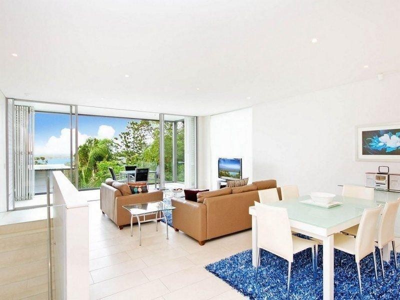 37 ‘The Rise’ Noosa Drive, Noosa Heads QLD 4567