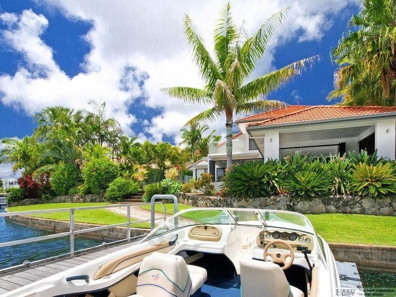 22 Topsails Place, Noosa Waters QLD 4566