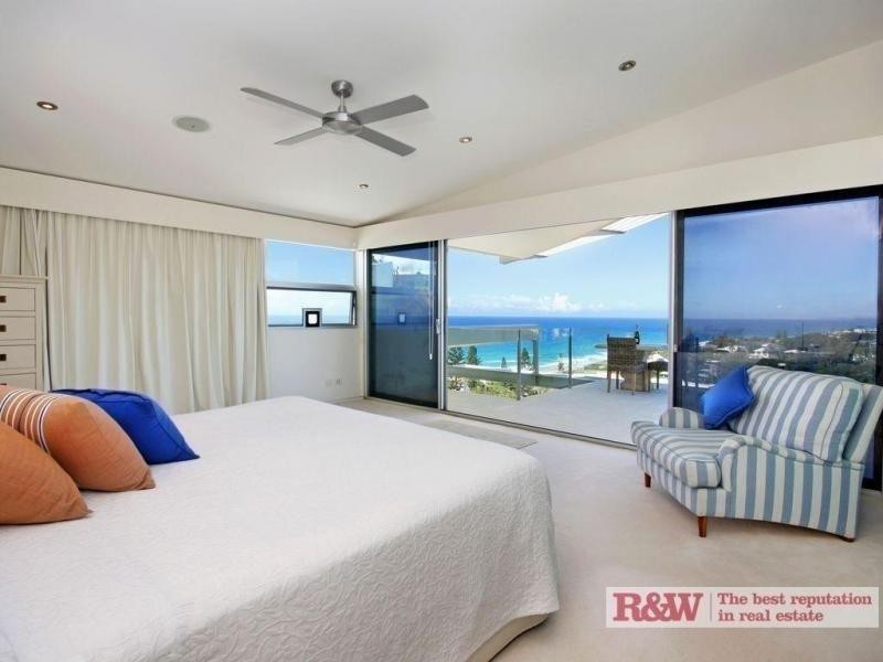 8 Kiamba Court, Sunshine Beach QLD 4567
