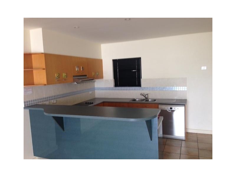 1/1-3 Tingira Crescent, Sunrise Beach QLD 4567