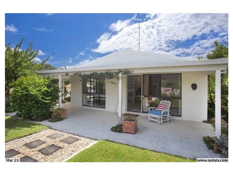 19 Sleepy Hollow Drive, Noosa Heads QLD 4567