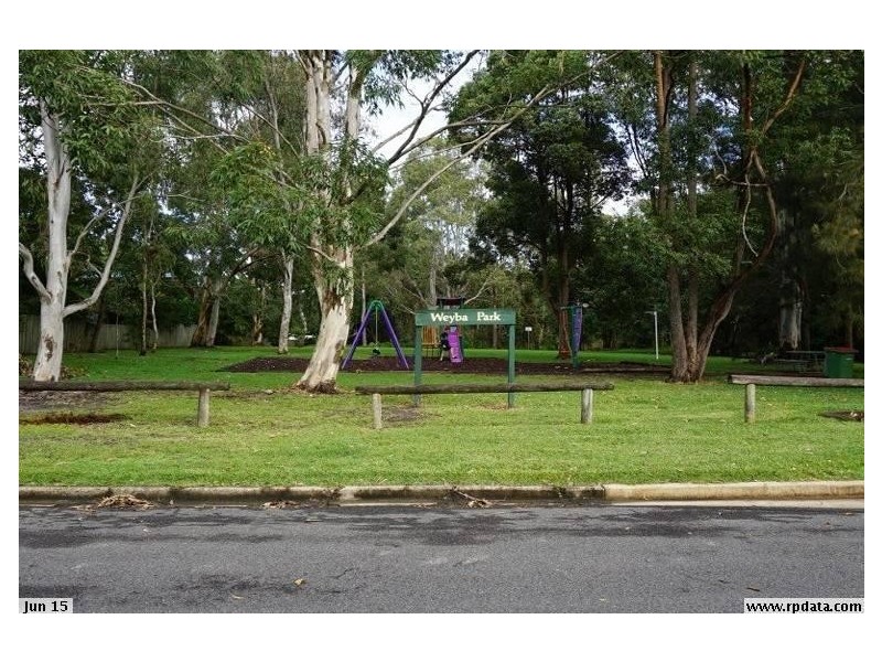 19 Sleepy Hollow Drive, Noosa Heads QLD 4567