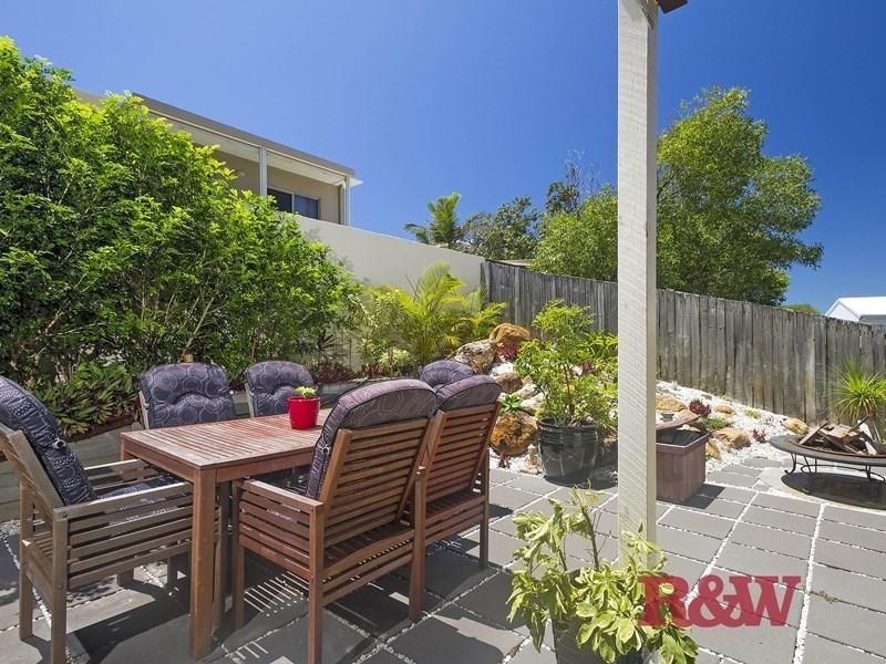 6/14 Sobraon Street, Sunrise Beach QLD 4567