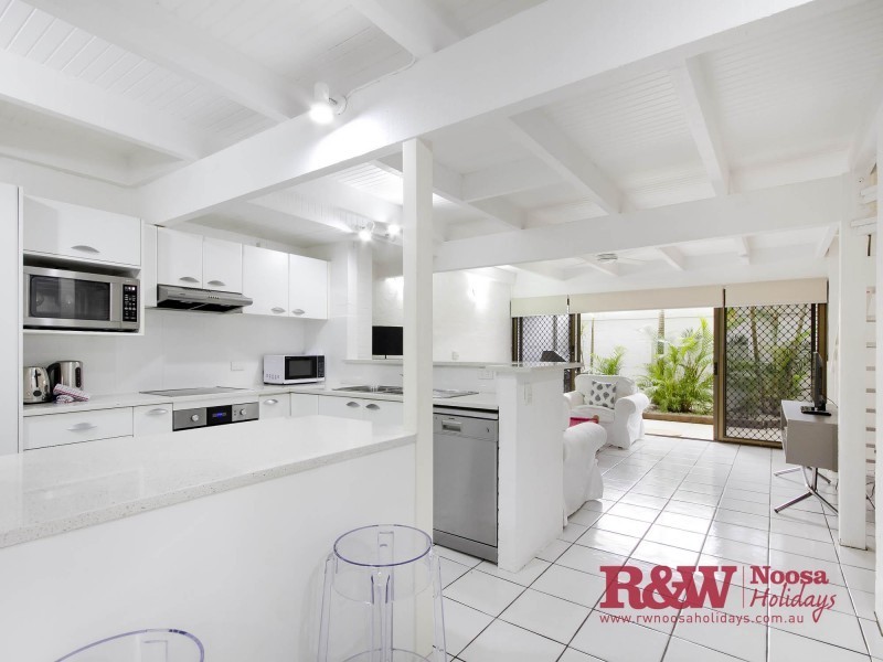 1/65 Noosa Parade, Noosa Heads QLD 4567