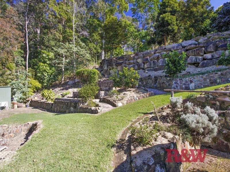 3 Hinterland Close, Tinbeerwah QLD 4563