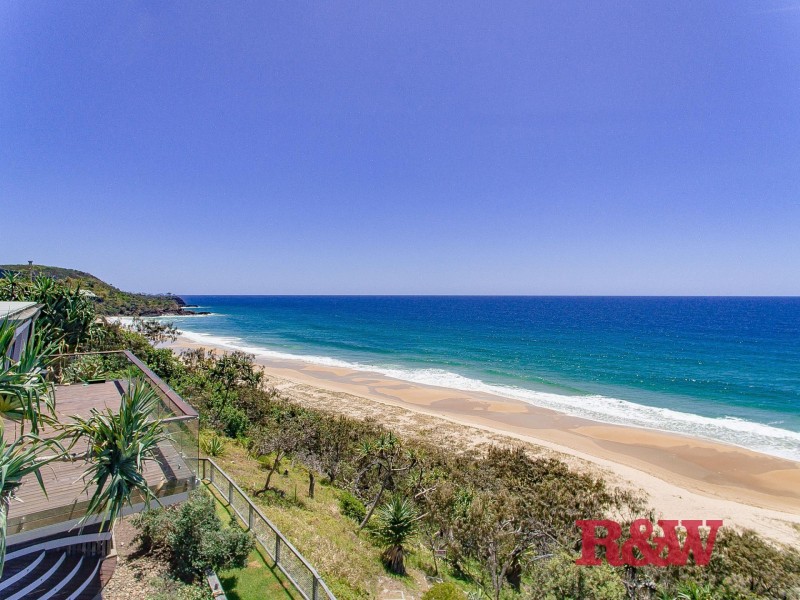 10 Arakoon Crescent, Sunshine Beach QLD 4567