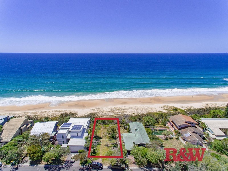 10 Arakoon Crescent, Sunshine Beach QLD 4567