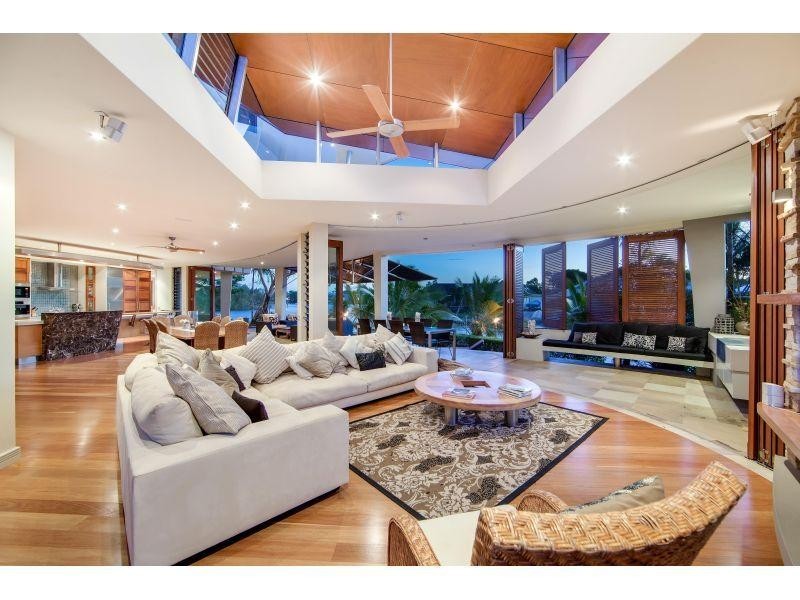31 Cooran Court, Noosa Heads QLD 4567