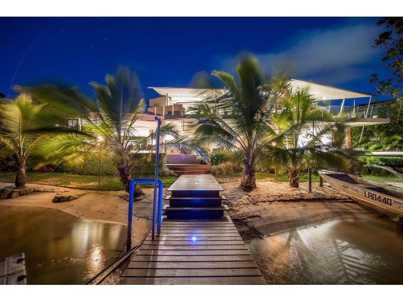 31 Cooran Court, Noosa Heads QLD 4567