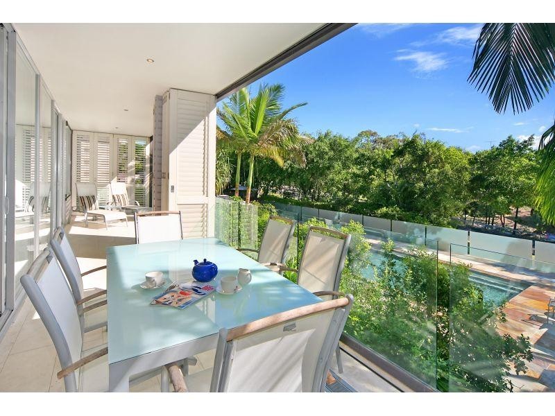 4/”The Rise” Noosa Drive, Noosa Heads QLD 4567
