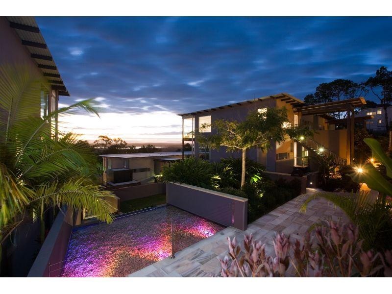 4/”The Rise” Noosa Drive, Noosa Heads QLD 4567