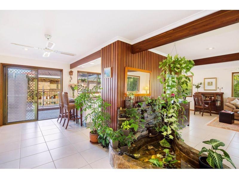 18 Outlook Drive, Tewantin QLD 4565