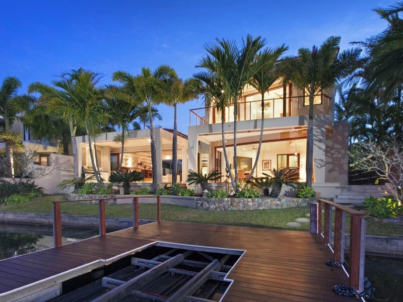 8  Seahorse Place, Noosa Waters QLD 4566