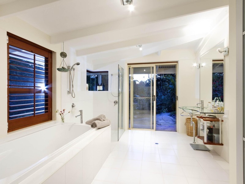 44 Patterson Drive, Tinbeerwah QLD 4563