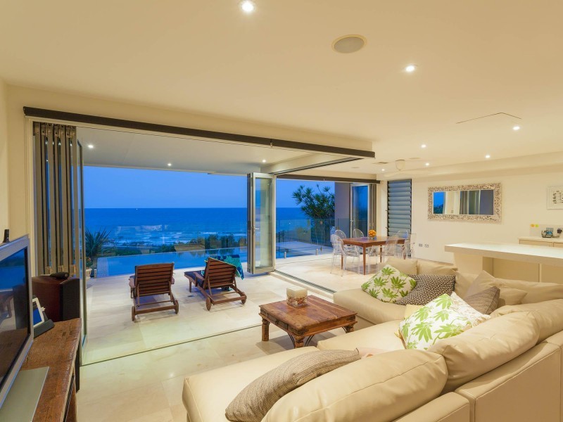 42 Orient Drive, Sunrise Beach QLD 4567