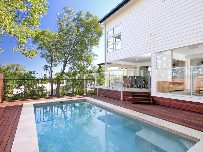 12 Wyona Drive, Noosa Heads QLD 4567