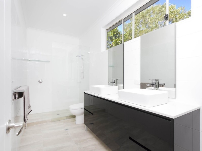 12 Wyona Drive, Noosa Heads QLD 4567