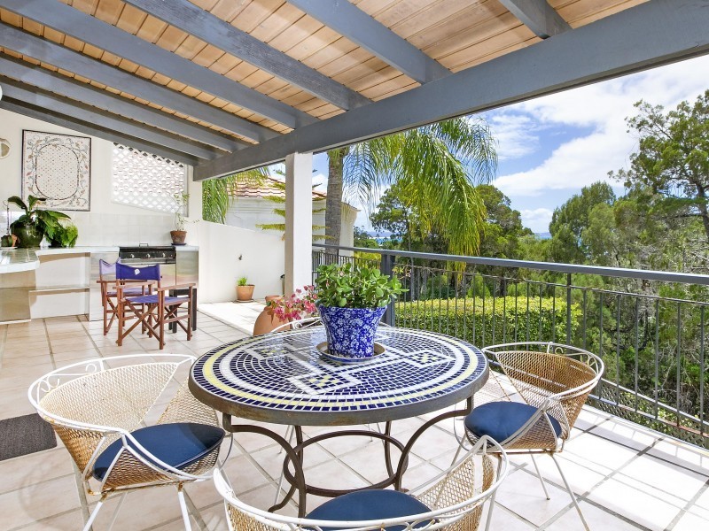 26 Angler Street, Noosa Heads QLD 4567