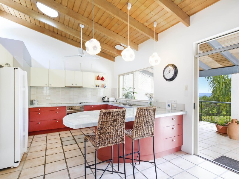 26 Angler Street, Noosa Heads QLD 4567