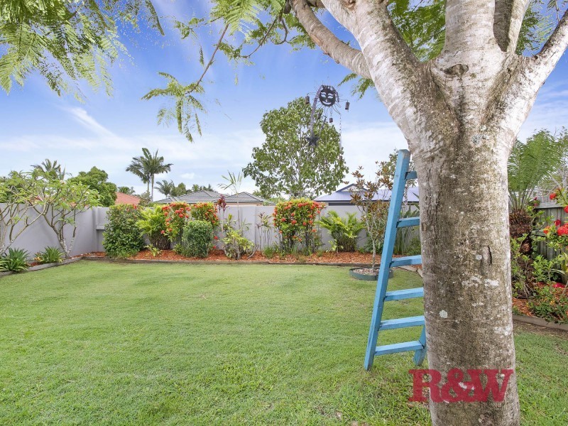 18 Tedford Drive, Tewantin QLD 4565
