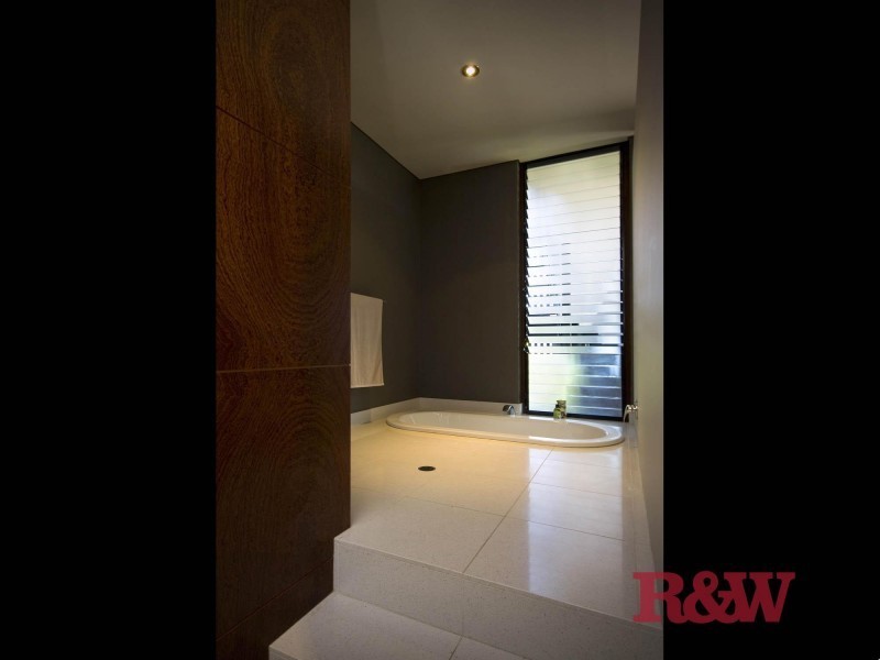 3 Kiamba Court, Sunshine Beach QLD 4567