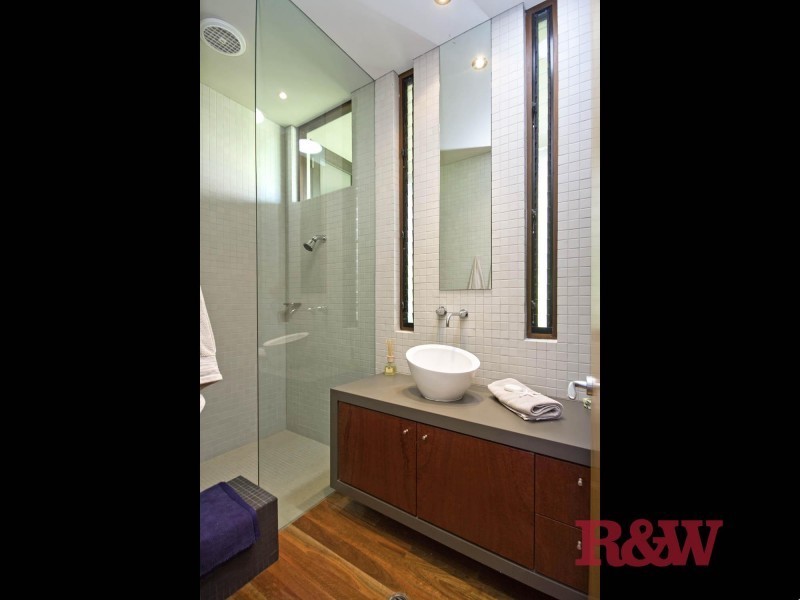 3 Kiamba Court, Sunshine Beach QLD 4567