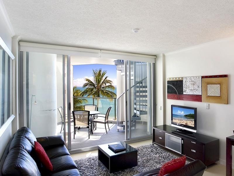 23/49 ‘On the Beach’ Hastings Street, Noosa Heads QLD 4567