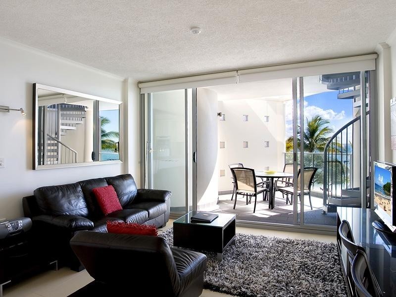 23/49 ‘On the Beach’ Hastings Street, Noosa Heads QLD 4567
