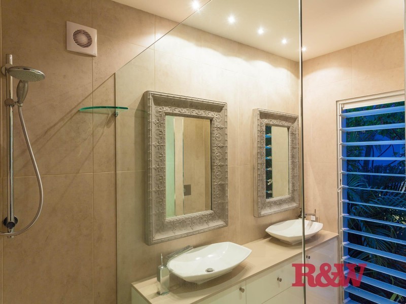 5 Bryan Street, Sunshine Beach QLD 4567