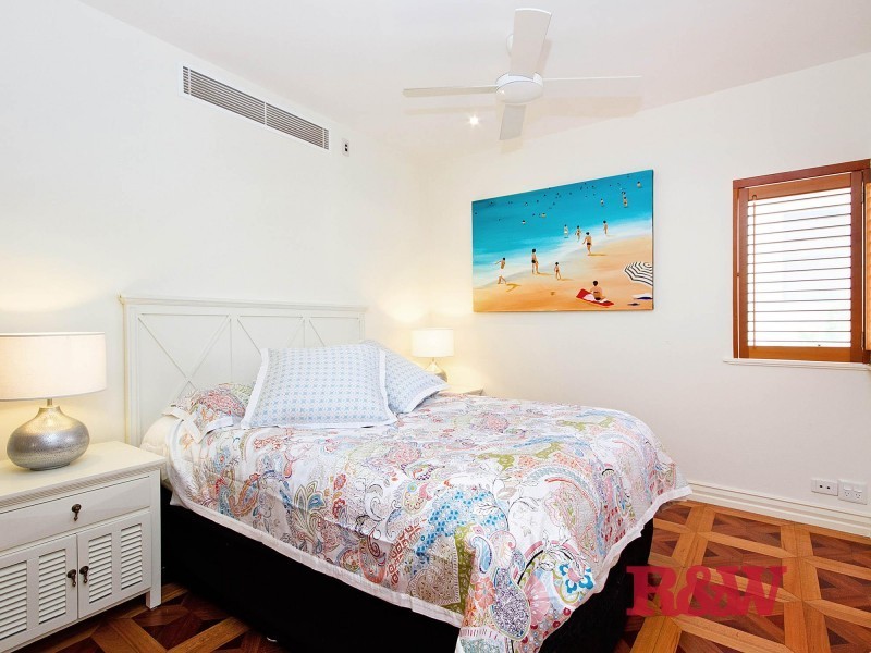 13/’La Mer’ 37 Hastings Street, Noosa Heads QLD 4567