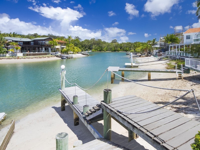 15 Cooran Court, Noosa Heads QLD 4567