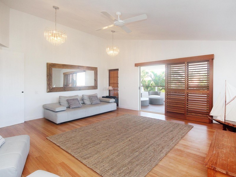 47 Driftwood Drive, Castaways Beach QLD 4567