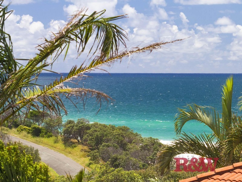 47 Driftwood Drive, Castaways Beach QLD 4567
