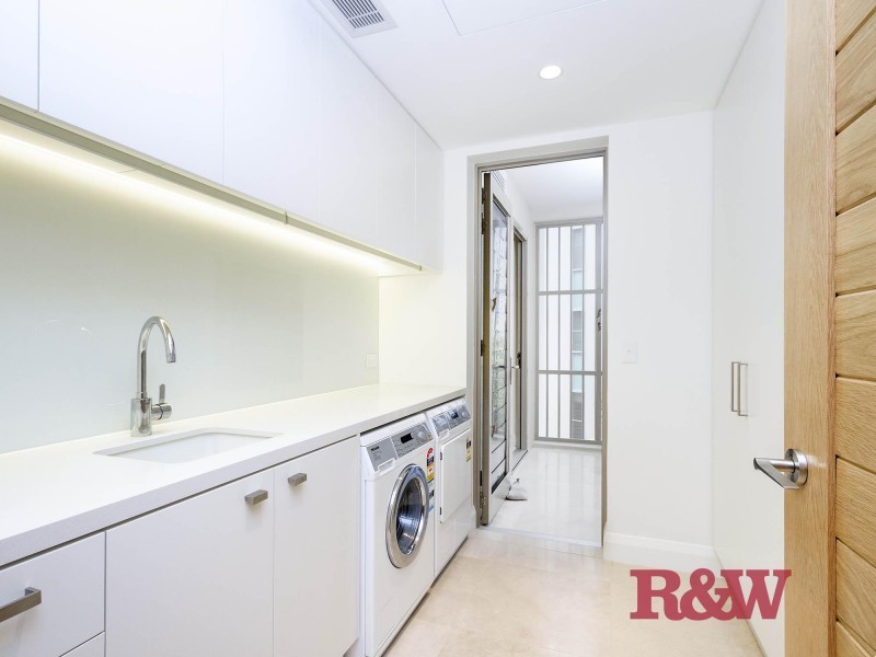 12/10 ‘Iluka’ Serenity Close, Noosa Heads QLD 4567